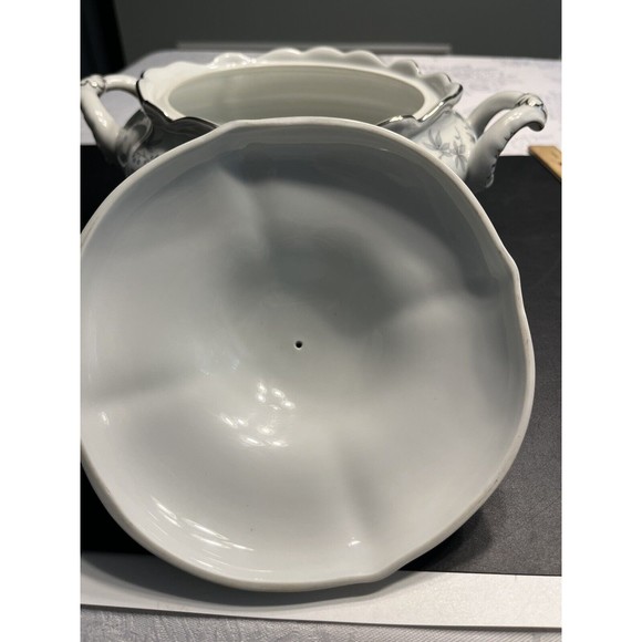 Johann Haviland Blue Flowers Gray Leaf Pattern Gravy Boat w Attached Under Plate - Picture 14 of 14